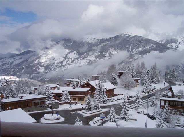 photo 17 Owner direct vacation rental Courchevel appartement Rhone-Alps Savoie View from the balcony