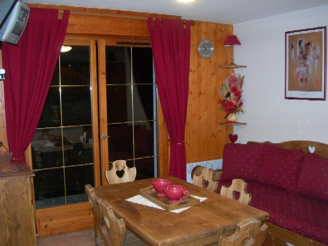 photo 1 Owner direct vacation rental Les 2 Alpes appartement Rhone-Alps Isre Dining room