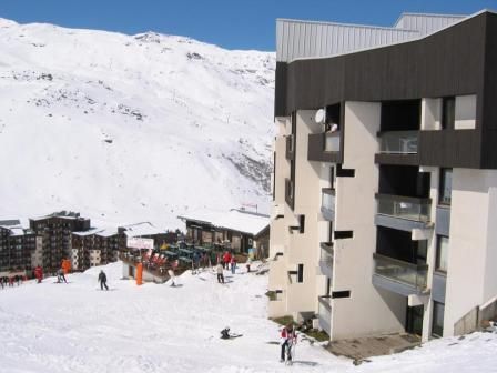 photo 11 Owner direct vacation rental Les Menuires appartement Rhone-Alps Savoie View of the property from outside