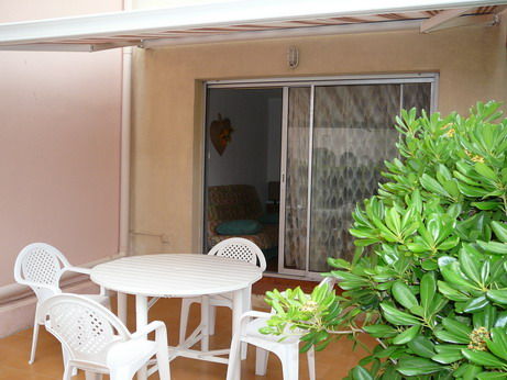 photo 2 Owner direct vacation rental Cap d'Agde studio Languedoc-Roussillon Hrault Terrace