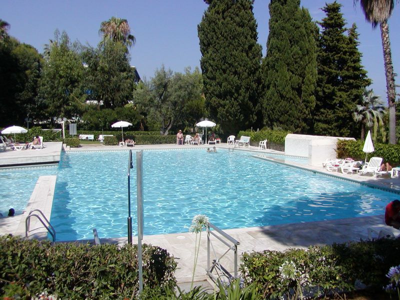 photo 12 Owner direct vacation rental Cannes appartement Provence-Alpes-Cte d'Azur Alpes-Maritimes Swimming pool