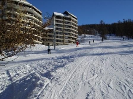 photo 9 Owner direct vacation rental Risoul 1850 studio Provence-Alpes-Cte d'Azur Hautes-Alpes View of the property from outside