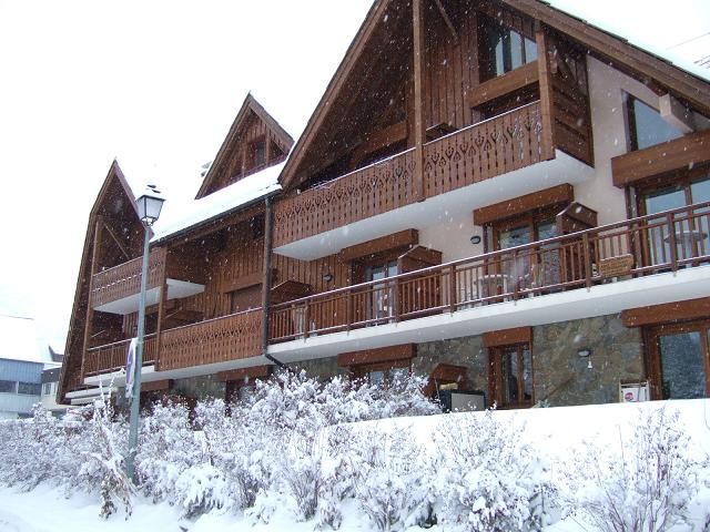 photo 9 Owner direct vacation rental Serre Chevalier studio Provence-Alpes-Cte d'Azur Hautes-Alpes View of the property from outside