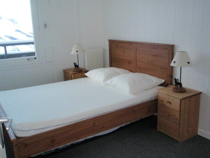 photo 7 Owner direct vacation rental Les Menuires appartement Rhone-Alps Savoie bedroom 3