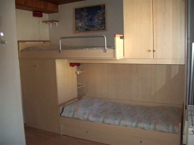 photo 4 Owner direct vacation rental Montgenvre appartement Provence-Alpes-Cte d'Azur Hautes-Alpes Open sleeping nook