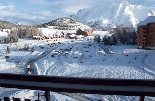 photo 0 Owner direct vacation rental Superdvoluy- La Joue du Loup studio Provence-Alpes-Cte d'Azur Hautes-Alpes View from the balcony