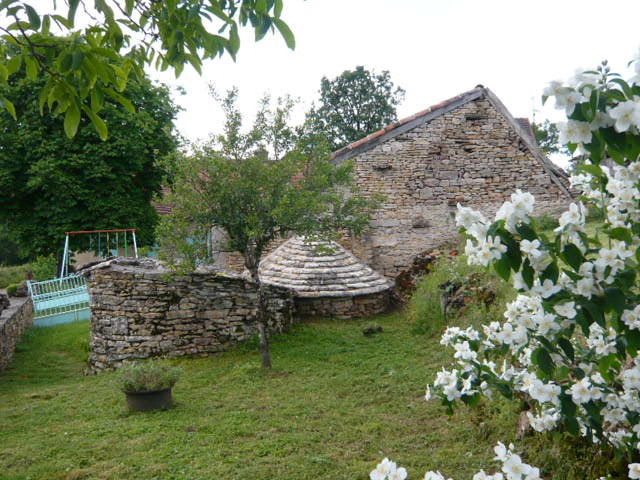 photo 7 Owner direct vacation rental Saint-Cirq-Lapopie maison Midi-Pyrnes Lot View of the property from outside