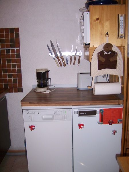 photo 3 Owner direct vacation rental Les Carroz d'Araches studio Rhone-Alps Haute-Savoie Kitchenette