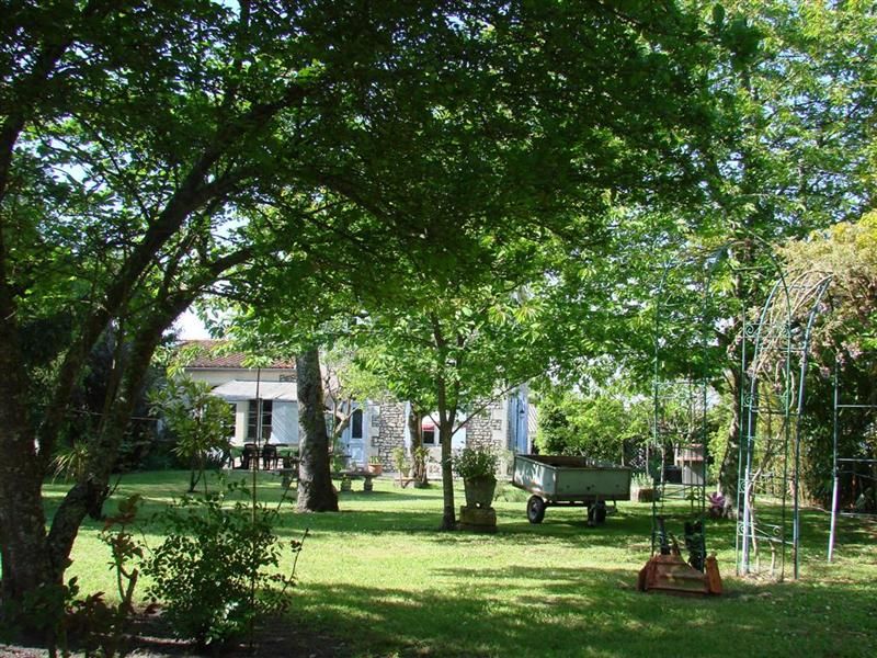 photo 16 Owner direct vacation rental Royan maison Poitou-Charentes Charente-Maritime View of the property from outside