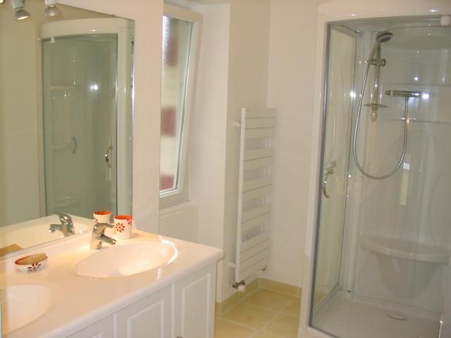 photo 4 Owner direct vacation rental Dinard maison Brittany Ille et Vilaine bathroom