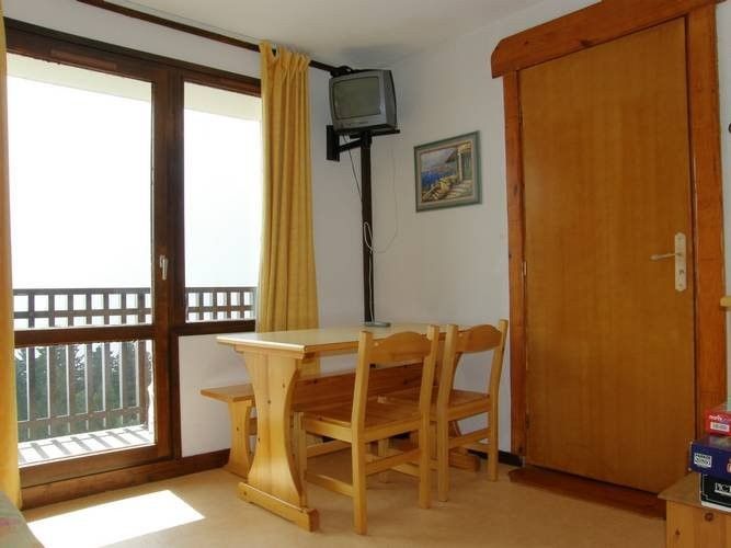 photo 5 Owner direct vacation rental Chamrousse studio Rhone-Alps Isre Dining room