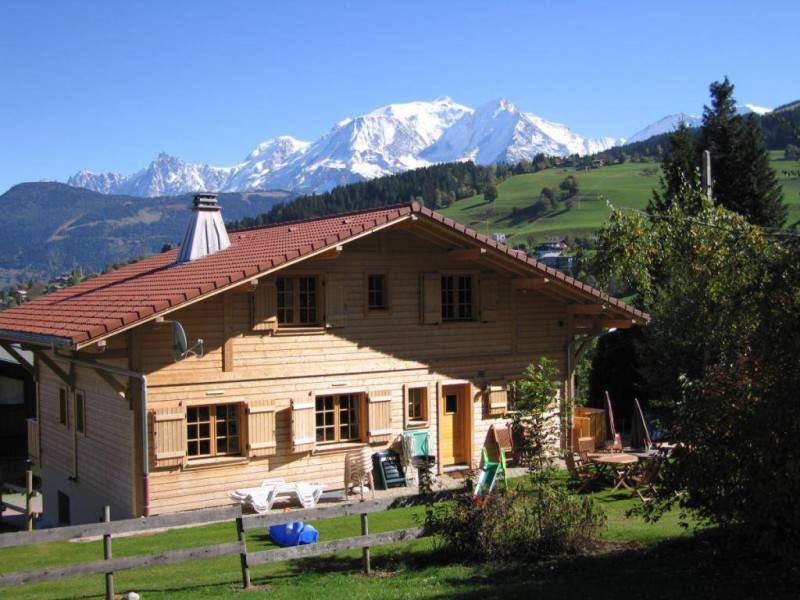 photo 1 Owner direct vacation rental Combloux chalet Rhone-Alps Haute-Savoie View of the property from outside