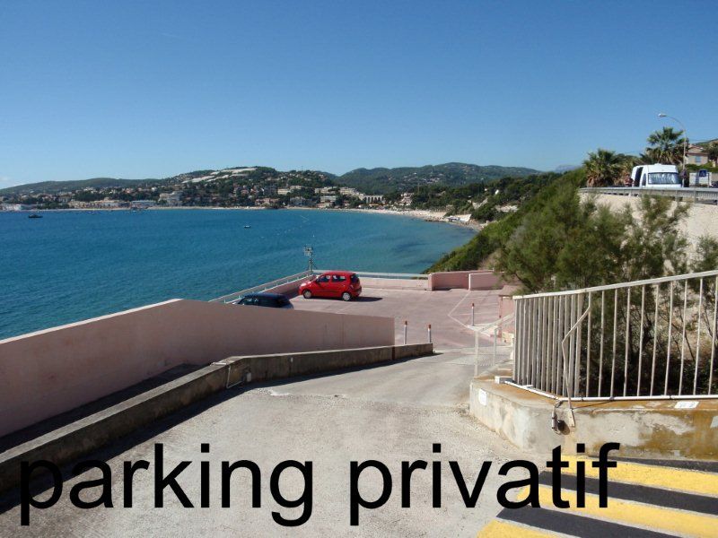 photo 15 Owner direct vacation rental Bandol studio Provence-Alpes-Cte d'Azur Var Parking