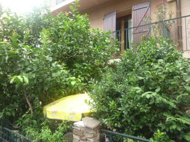 photo 8 Owner direct vacation rental Collioure appartement Languedoc-Roussillon Pyrnes-Orientales View of the property from outside