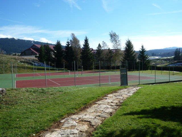 photo 22 Owner direct vacation rental Les Rousses appartement Franche-Comt Jura View of the property from outside