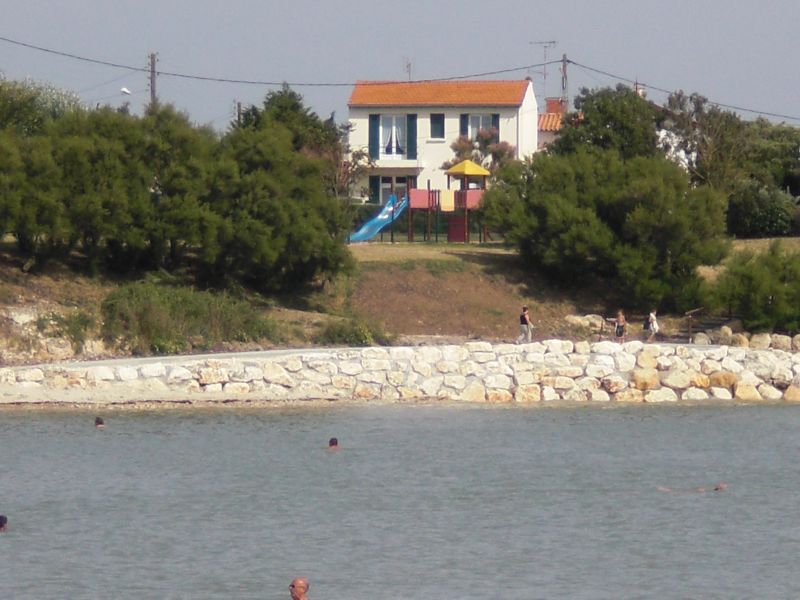 photo 0 Owner direct vacation rental Fouras maison Poitou-Charentes Charente-Maritime View of the property from outside