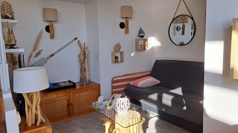 photo 7 Owner direct vacation rental Le Barcares appartement Languedoc-Roussillon Pyrnes-Orientales Living room