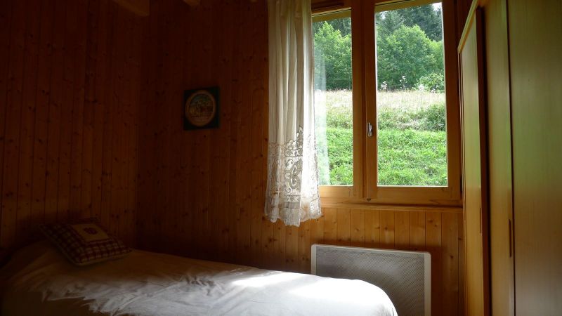 photo 10 Owner direct vacation rental Les Gets chalet Rhone-Alps Haute-Savoie bedroom 3