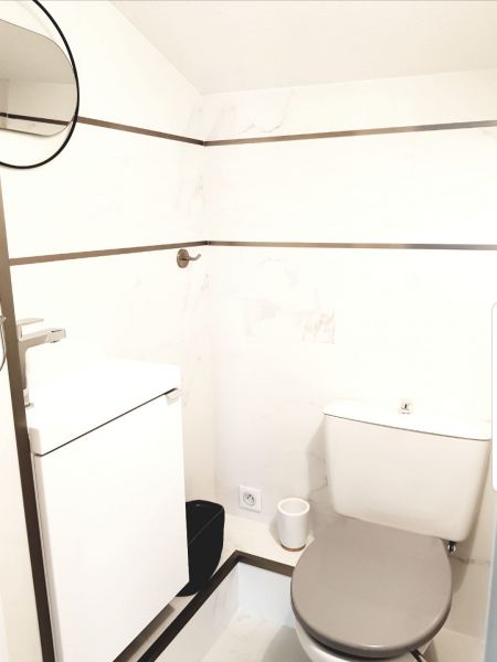 photo 19 Owner direct vacation rental Frontignan maison Languedoc-Roussillon Hrault Bathroom w/toilet only 2