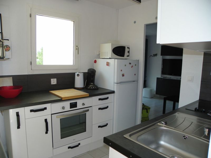 photo 7 Owner direct vacation rental  appartement Provence-Alpes-Cte d'Azur Var Separate kitchen