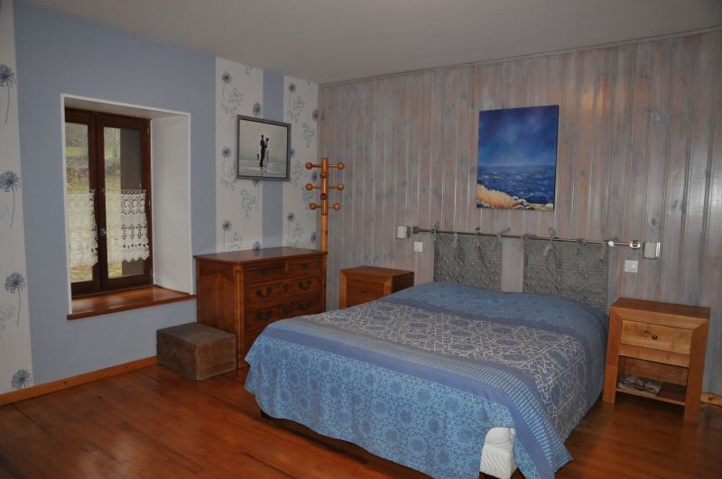 photo 9 Owner direct vacation rental Thollon Les Mmises maison Rhone-Alps Haute-Savoie bedroom 1