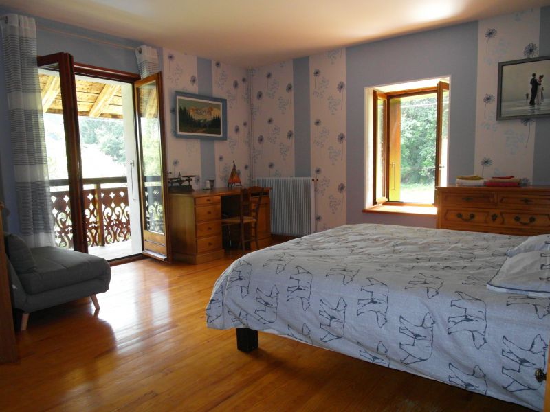 photo 10 Owner direct vacation rental Thollon Les Mmises maison Rhone-Alps Haute-Savoie bedroom 1