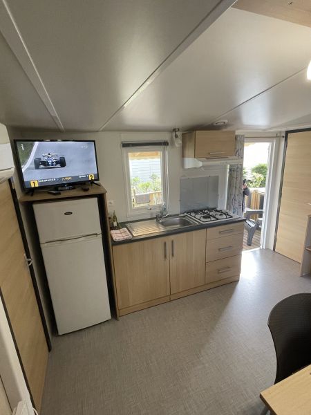 photo 7 Owner direct vacation rental Mimizan mobilhome Aquitaine Landes Kitchenette