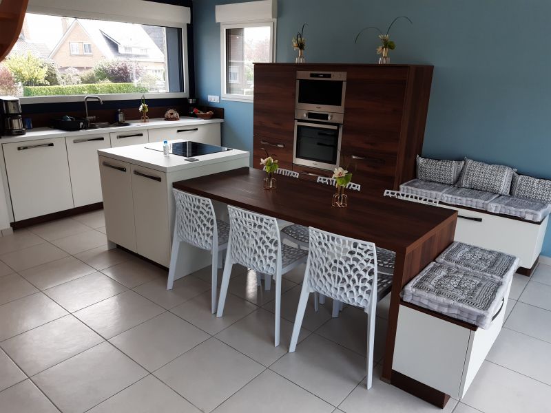 photo 8 Owner direct vacation rental Bergues maison Nord-Pas de Calais Nord Open-plan kitchen