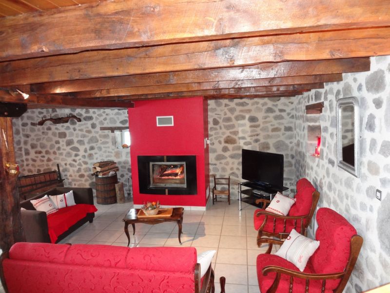 photo 7 Owner direct vacation rental Vic-sur-Cre gite Auvergne Cantal Lounge