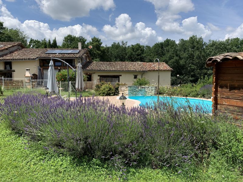 photo 3 Owner direct vacation rental Moissac gite Midi-Pyrnes Tarn et Garonne View of the property from outside