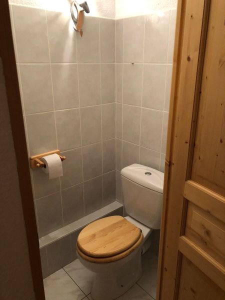 photo 9 Owner direct vacation rental Valfrjus appartement Rhone-Alps Savoie Bathroom w/toilet only