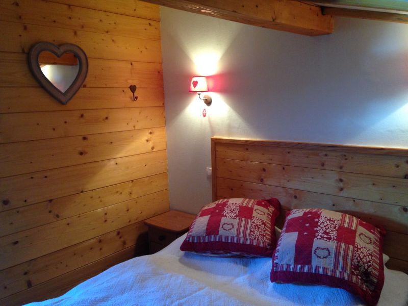photo 2 Owner direct vacation rental Les Gets appartement Rhone-Alps Haute-Savoie bedroom 3