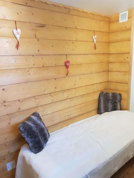 photo 19 Owner direct vacation rental Les Gets appartement Rhone-Alps Haute-Savoie bedroom 1