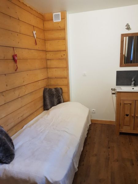 photo 20 Owner direct vacation rental Les Gets appartement Rhone-Alps Haute-Savoie bedroom 1