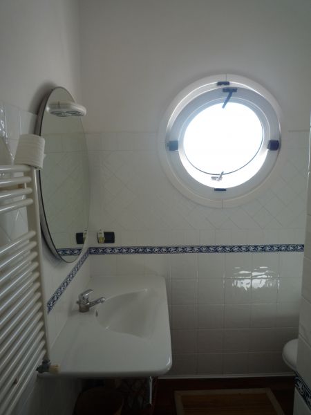 photo 17 Owner direct vacation rental Sperlonga villa Lazio Latina Province bathroom 1