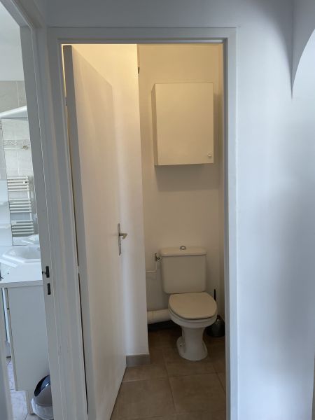 photo 15 Owner direct vacation rental Frjus appartement Provence-Alpes-Cte d'Azur Var Bathroom w/toilet only