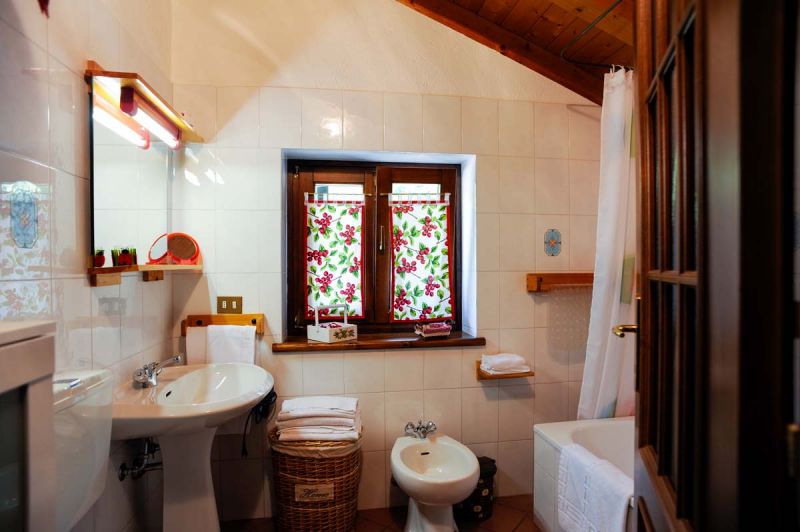 photo 17 Owner direct vacation rental Pila chalet Aosta Valley Aosta Province bathroom