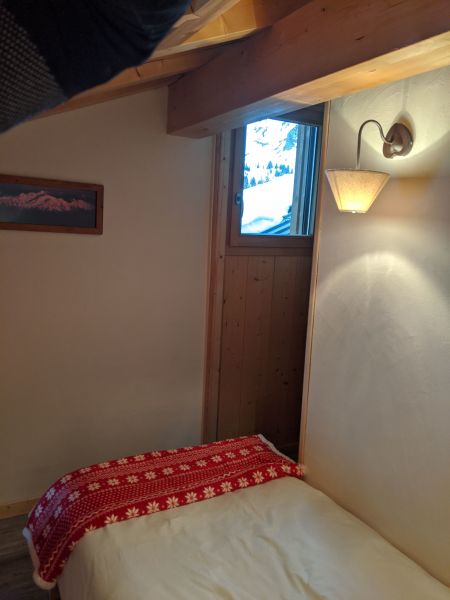 photo 9 Owner direct vacation rental Praz de Lys Sommand chalet Rhone-Alps Haute-Savoie bedroom 4