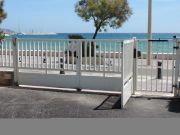 Cavalaire-Sur-Mer beachfront vacation rentals: studio # 105610