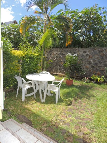 photo 10 Owner direct vacation rental Saint Leu appartement   Garden