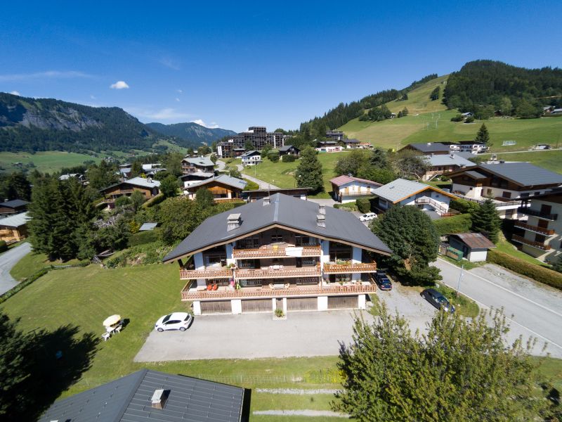 photo 4 Owner direct vacation rental Notre Dame de Bellecombe appartement Rhone-Alps Savoie View of the property from outside