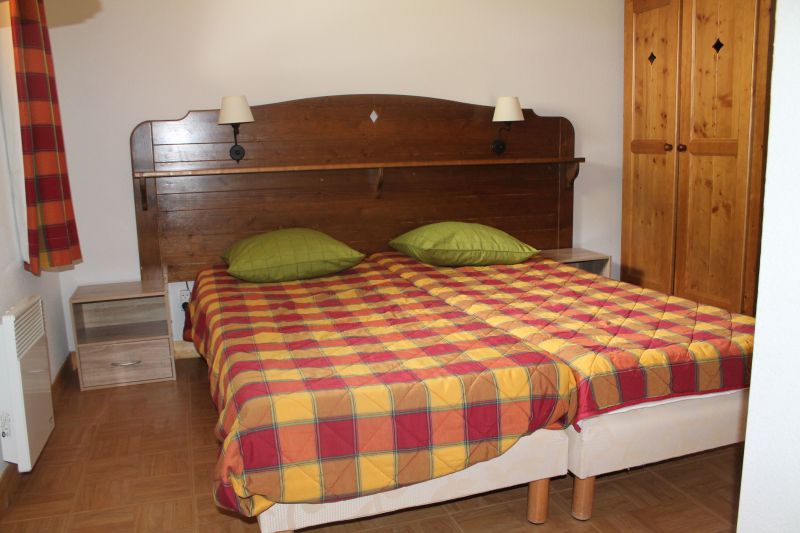 photo 4 Owner direct vacation rental Saint Sorlin d'Arves appartement Rhone-Alps Savoie bedroom 2
