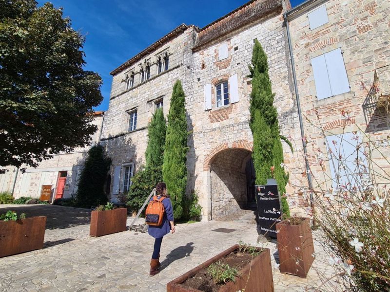 photo 22 Owner direct vacation rental Penne d'Agenais gite Aquitaine Lot-et-Garonne View of the property from outside