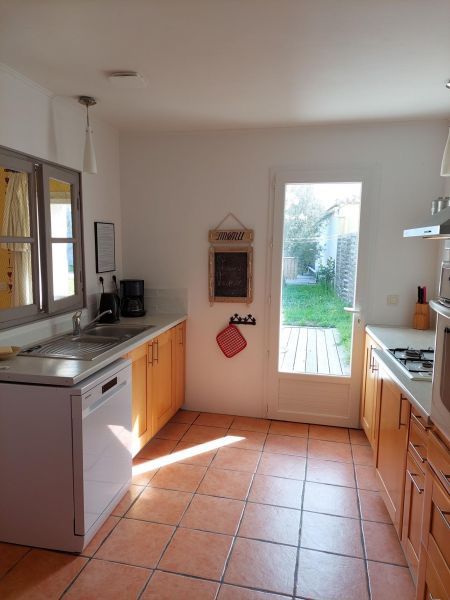 photo 7 Owner direct vacation rental La Rochelle maison Poitou-Charentes Charente-Maritime Separate kitchen