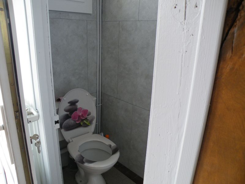 photo 21 Owner direct vacation rental Mont Saint Michel maison Basse-Normandie Manche Bathroom w/toilet only