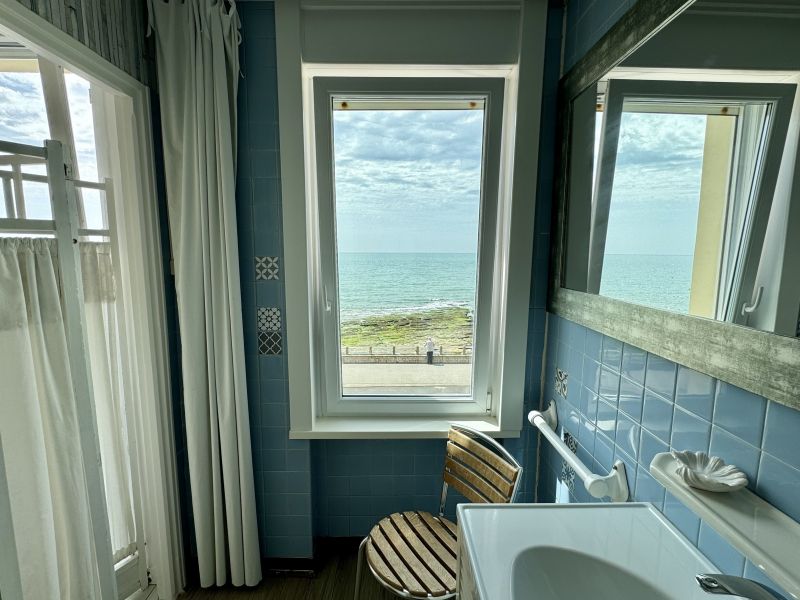 photo 8 Owner direct vacation rental Wimereux appartement Nord-Pas de Calais Pas de Calais bathroom