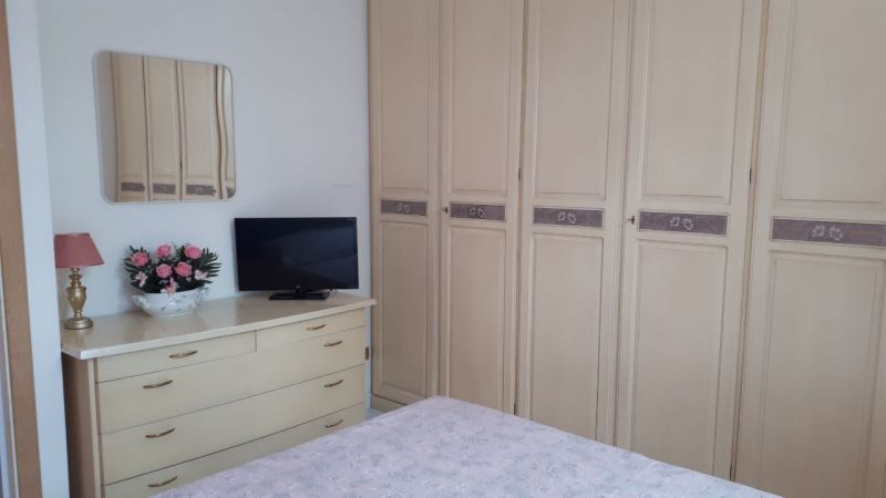 photo 9 Owner direct vacation rental Marotta appartement Marche Pesaro Urbino Province bedroom