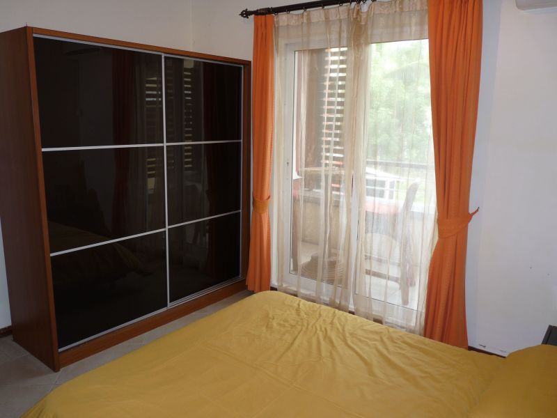 photo 3 Owner direct vacation rental Grand Baie appartement   bedroom 2