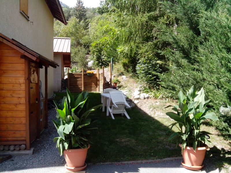 photo 9 Owner direct vacation rental Brianon studio Provence-Alpes-Cte d'Azur Hautes-Alpes Garden