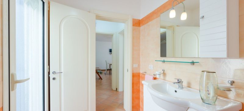 photo 7 Owner direct vacation rental Pescoluse maison Puglia Lecce Province bathroom 1